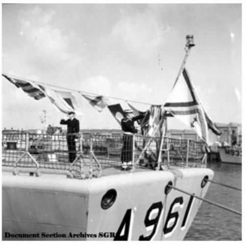 La Force Navale prend possession du Zinnia