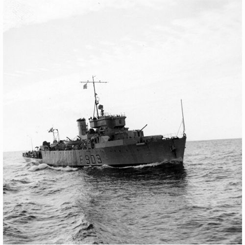 Le Dufour en 1955, photo Félicien Van Rossum.