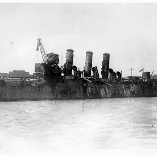 Le Vindictive endommagé à Zeebrugge